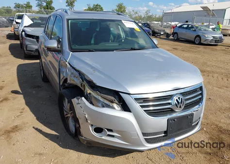 2011 Volkswagen Tiguan Se from USA, damaged, VIN WVGBV7AX0BW543858